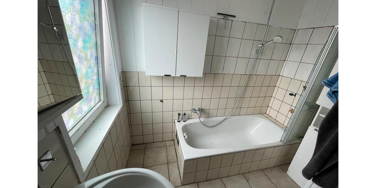 Etagenwohnung Antrifttal - 6 Zimmer, 146 m&sup2;, 800&euro; | Angebot:26652222