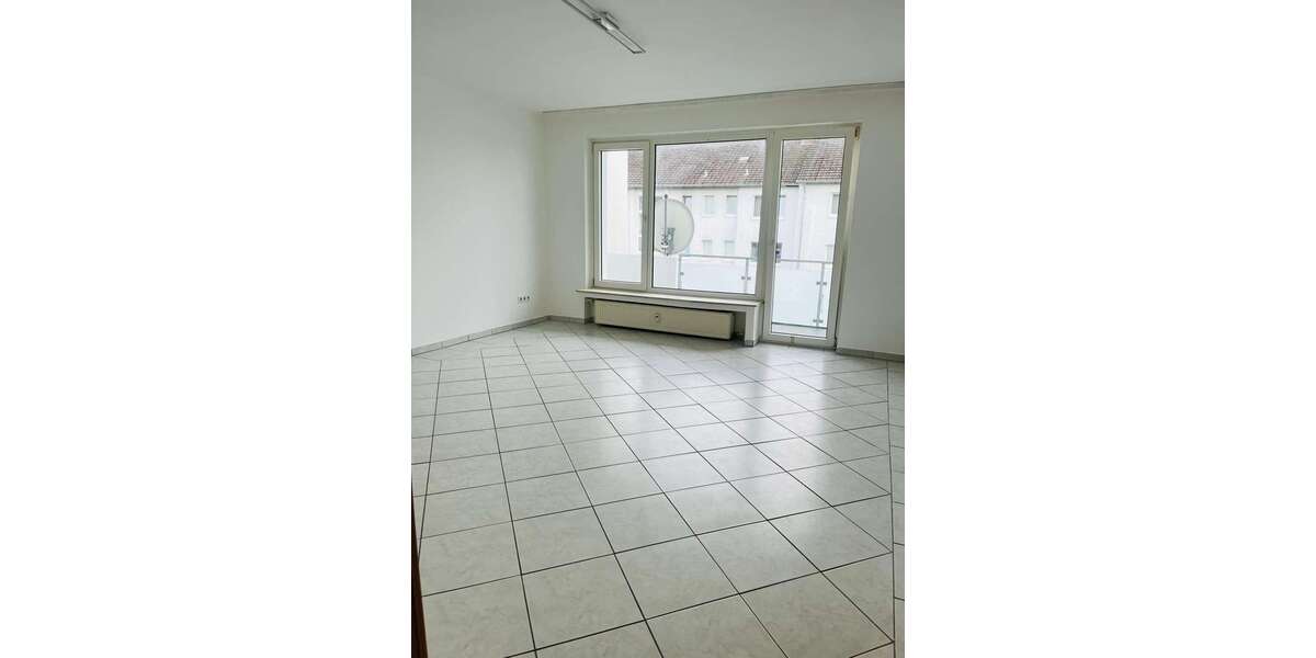 Etagenwohnung Bünde - 3 Zimmer, 75 m&sup2;, 790&euro; | Angebot:26274565