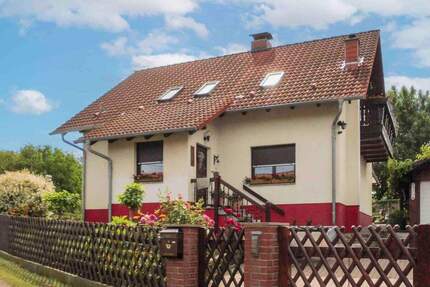 Haus Zeitz - 5 Zimmer, 299.000&euro; | Angebot:25802737