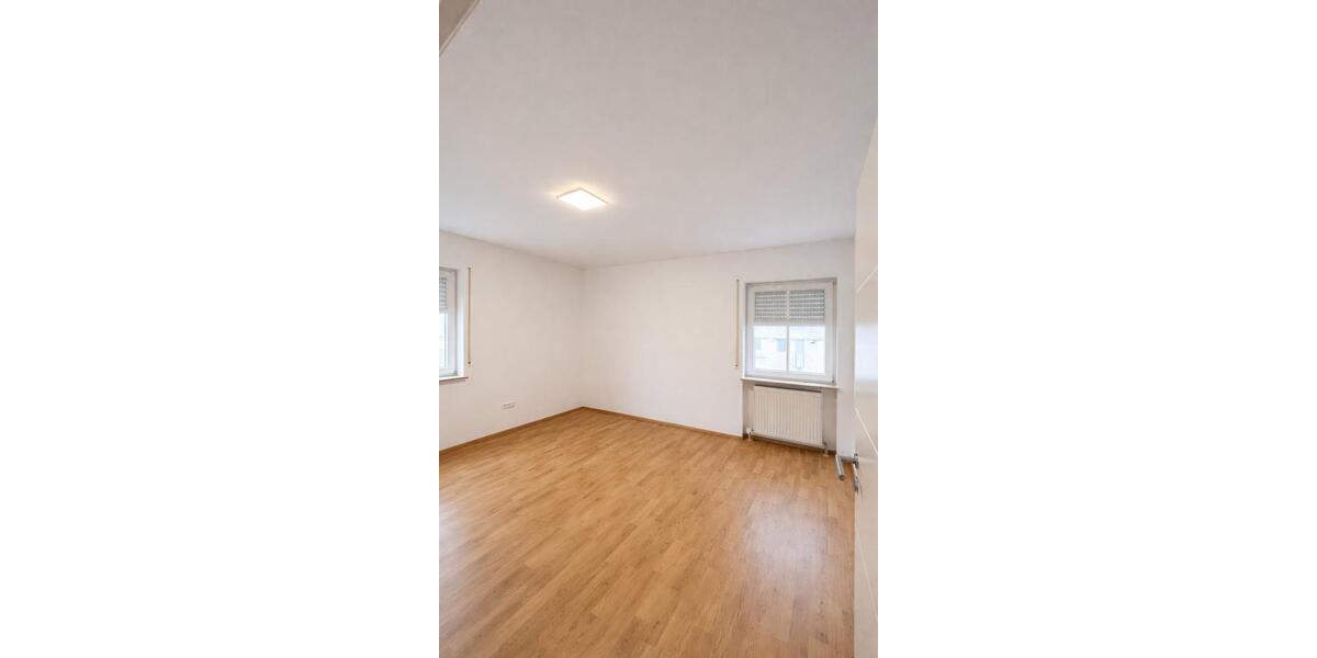 Etagenwohnung Mengen - 3.5 Zimmer, 87 m&sup2;, 260.000&euro; | Angebot:24707260