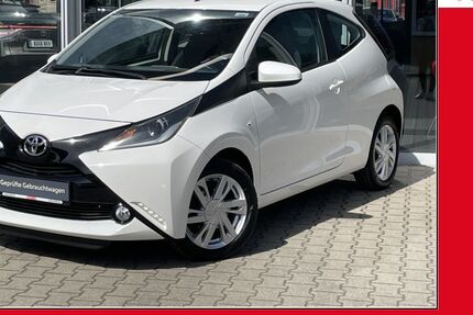 Toyota Aygo (X) 79.693 km 6.490 &euro; Augsburg-Göggingen 86199