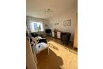4,5 Zimmer-Wohnung mit Balkon und Garage in guter Lage