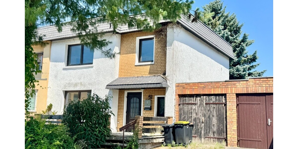 HORN IMMOBILIEN ++ RESERVIERT! Haus Neubrandenburg Oststadt - sanierungsbedürftig - Doppelhaushälfte Neubrandenburg | Angebot:27129966