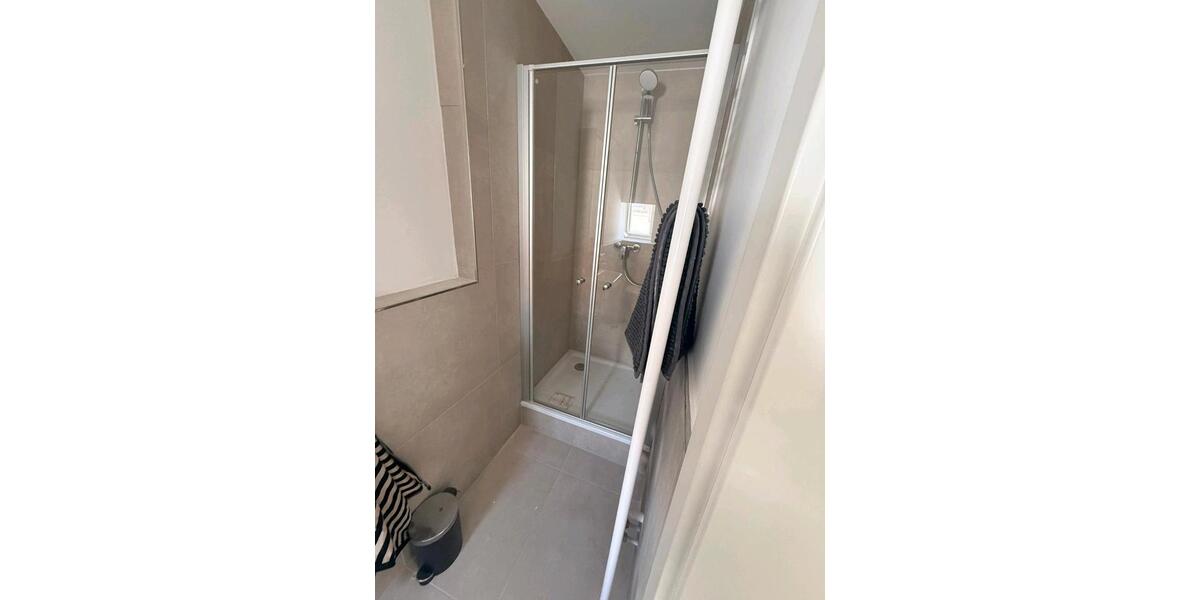 Einfamilienhaus Nürnberg - 3 Zimmer, 92 m&sup2;, 520&euro; | Angebot:26300237