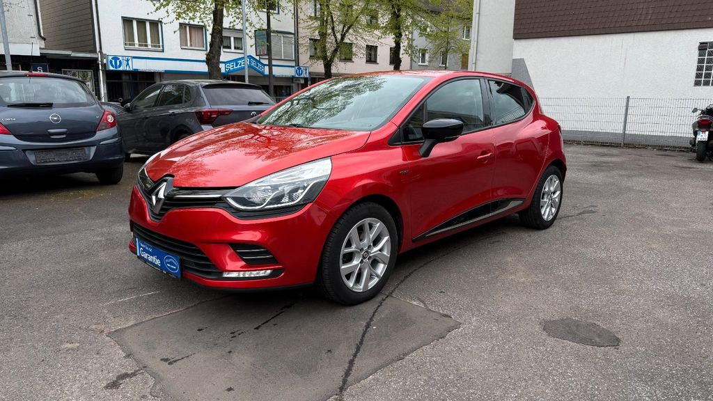 Renault Clio 105.000 km 7.999 &euro; Marl 45770