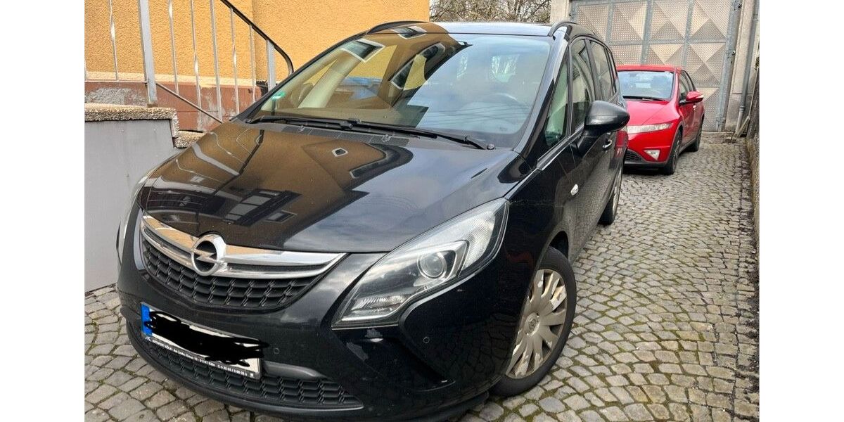 Opel Zafira Tourer 245.000 km 3.300 &euro; Hadamar Niederzeuzheim 65589