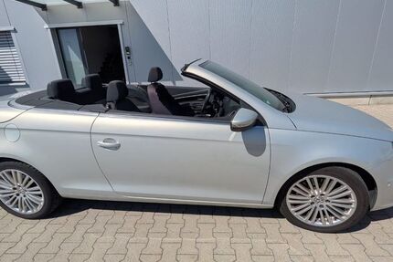 VW Eos 136.000 km 10.490 € Elz 65604