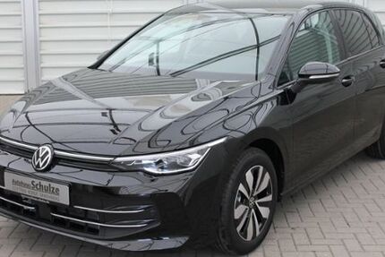 VW Golf 1.500 km 37.990 € Cottbus / Groß Gaglow 03051