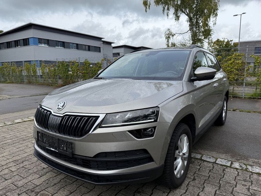 Skoda Karoq 83.500 km 18.990 € Friedrichshafen 88045
