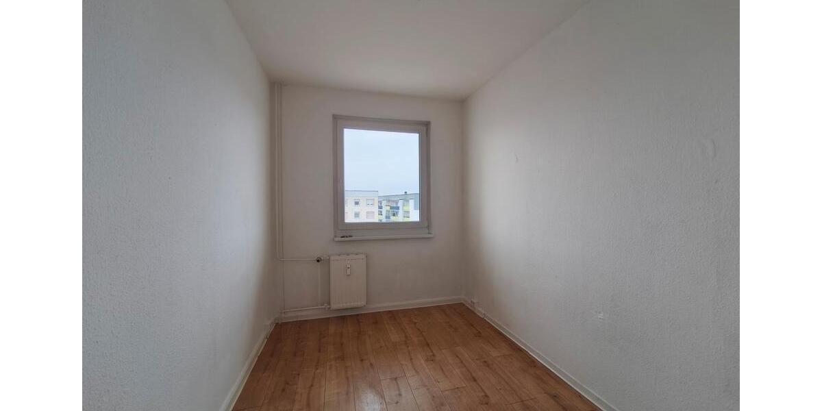 Etagenwohnung Delitzsch - 4 Zimmer, 74 m&sup2;, 518&euro; | Angebot:24976790