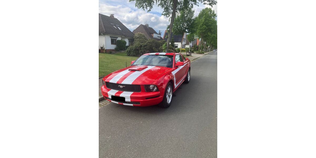 Ford Mustang 168.000 km 8.999 &euro; Bremen 28719