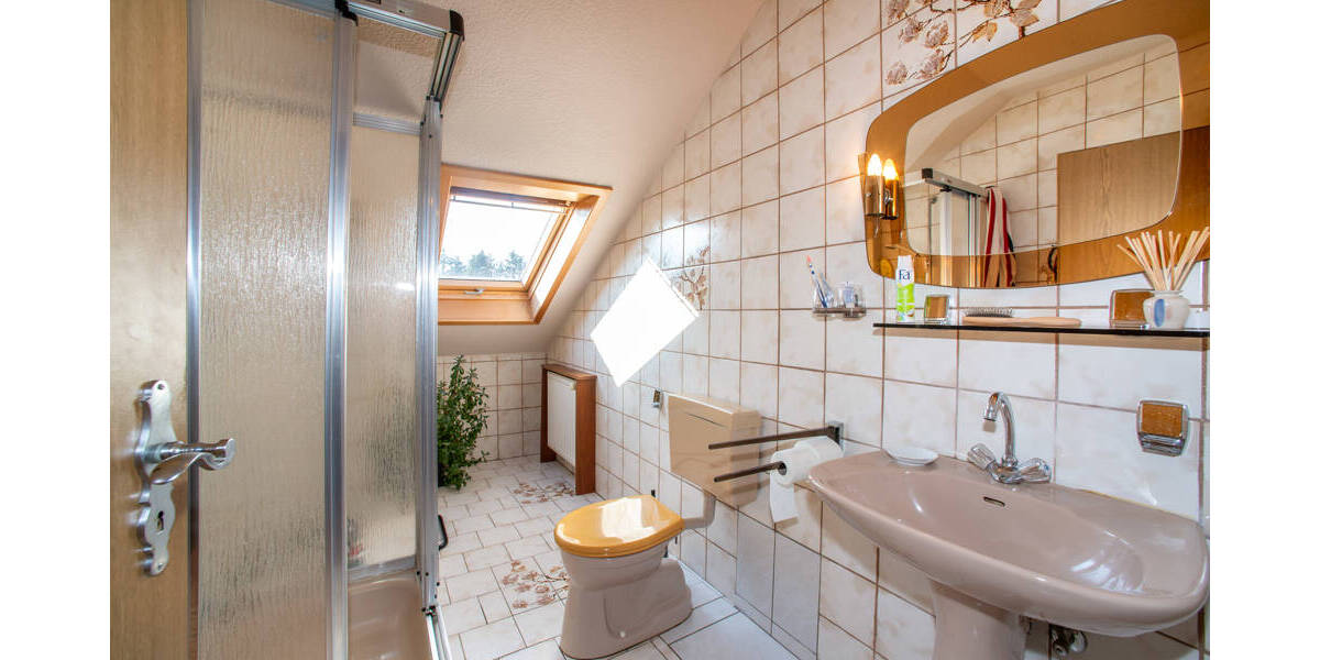 Einfamilienhaus Nohfelden / Walhausen Walhausen - 7 Zimmer, 213 m&sup2;, 255.000&euro; | Angebot:25687879