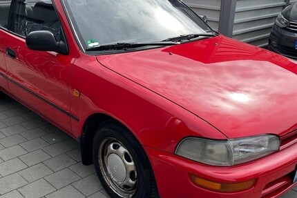 Toyota Corolla Liftback E10 ; 1.3 XLI ; 16V 69.126 km 10.000 € Georgenberg 92697