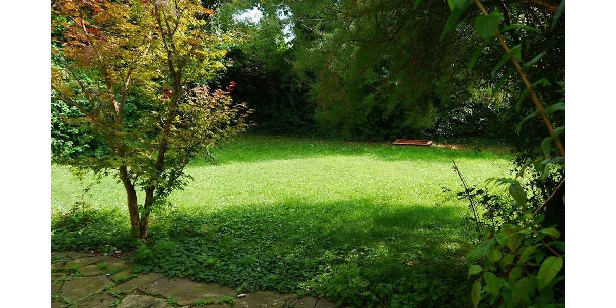 9105680 | 3 Zimmer in traumhafter Lage, mit Balkon und Gartenmitbenutzung 3 zimmer