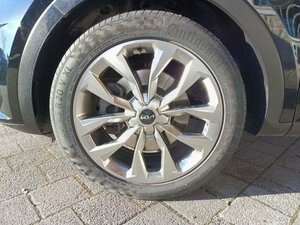 Kia SORENTO 2.2D AWD DCT8 SPIRIT PREM 7S 38.578 km 40.960 &euro; Höhenkirchen-Siegertsbrun 85635