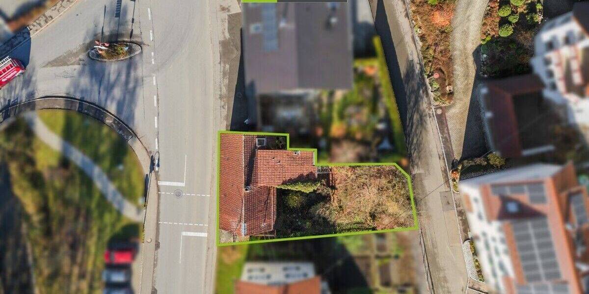 Doppelhaushälfte Gomadingen - 6 Zimmer, 127 m&sup2;, 80.000&euro; | Angebot:25693511
