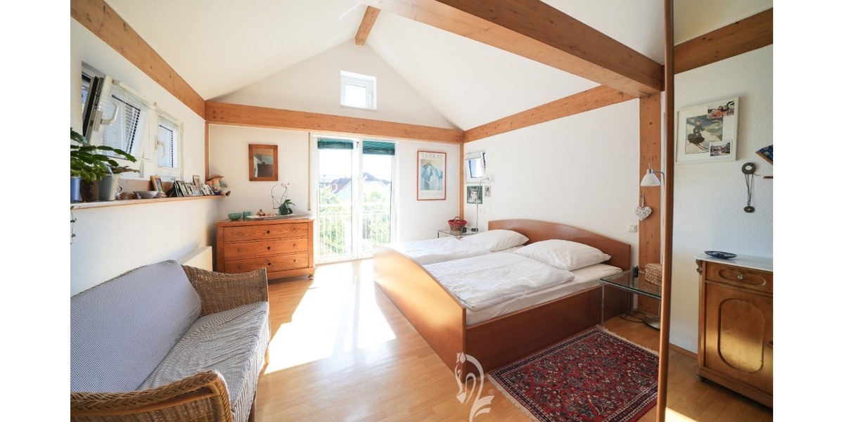 *reserviert* Attraktives Architekten-Einfamilienhaus mit Einliegerwohnung und herrlichem Garten - Einfamilienhaus Wertheim | Angebot:27081421