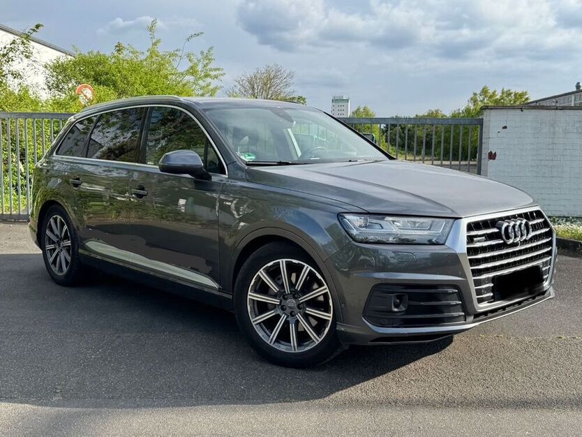 Q7