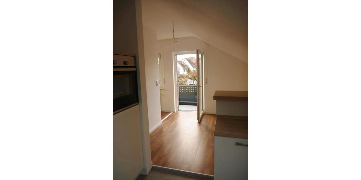 Dachgeschoßwohnung Backnang - 3 Zimmer, 68 m&sup2;, 259.000&euro; | Angebot:26032036