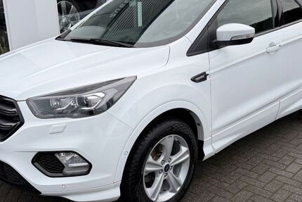 Ford Kuga 98.500 km 14.400 &euro; Hamm 59075