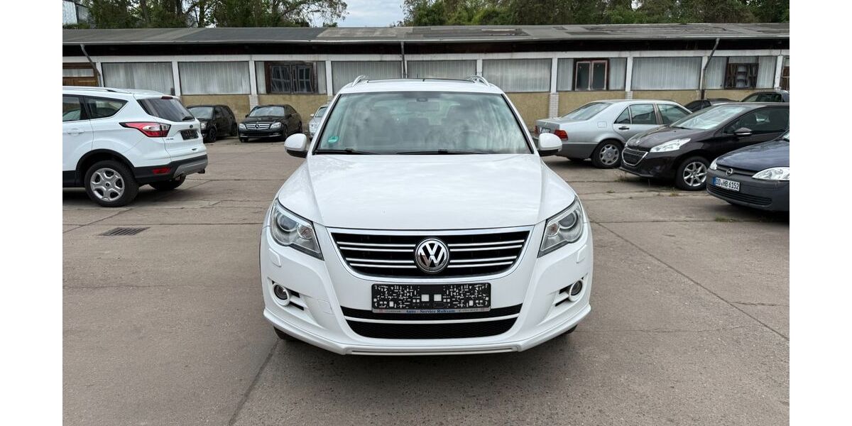 VW Tiguan 165.974 km 5.900 &euro; Dresden 01159