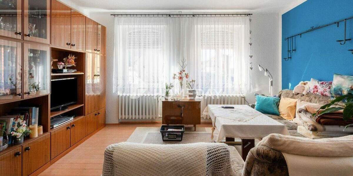 Einfamilienhaus Landsberg Oppin - 8 Zimmer, 240 m&sup2;, 218.000&euro; | Angebot:25212874