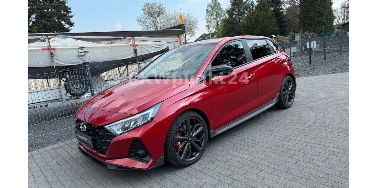Hyundai i20 14.843 km 26.990 &euro; Wegberg 41844