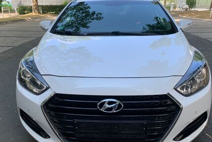 Hyundai i40 208.915 km 6.599 &euro; Mainz-Kastel 55252