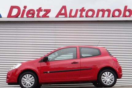 Renault Clio 150.000 km 3.700 &euro; Aken 06385