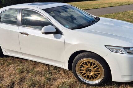 Honda Accord 182.000 km 9.999 &euro; Lünebach 54597