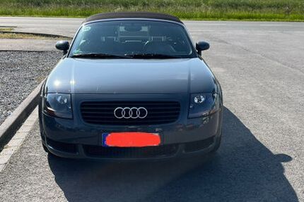 Audi TT 97.000 km 9.100 € Paderborn 33106