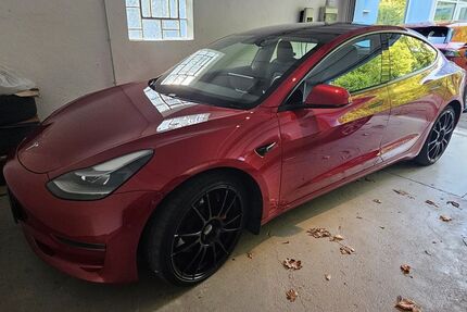 Tesla Model 3 55.000 km 31.999 &euro; Bad Kissingen 97688