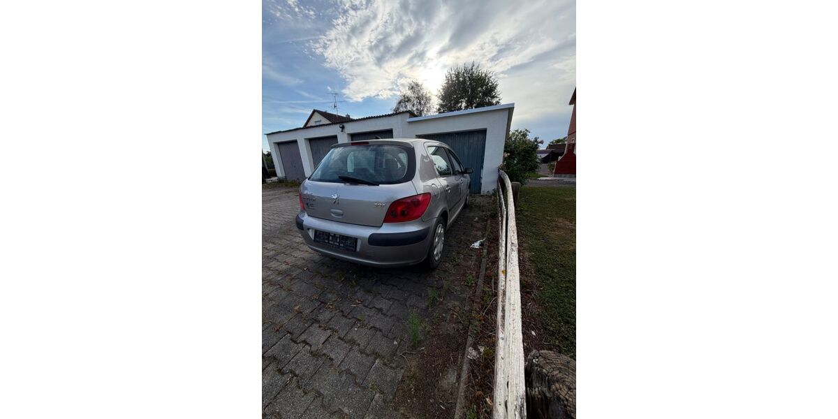 Peugeot 307 145.669 km 1.749 &euro; Bodelshausen 72411