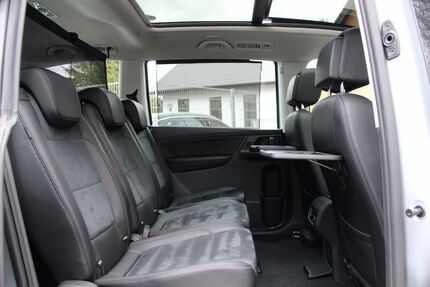 VW Sharan 114.000 km 21.420 &euro; Köln 51107