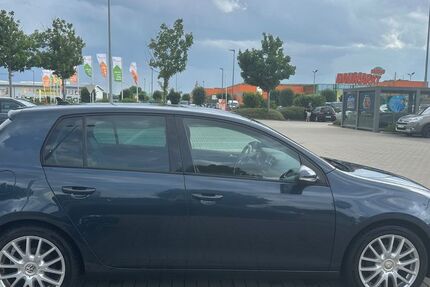 VW Golf 218.000 km 4.850 &euro; Königsbrunn 86343