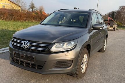 VW Tiguan 99.500 km 9.000 &euro; Winhöring 84543