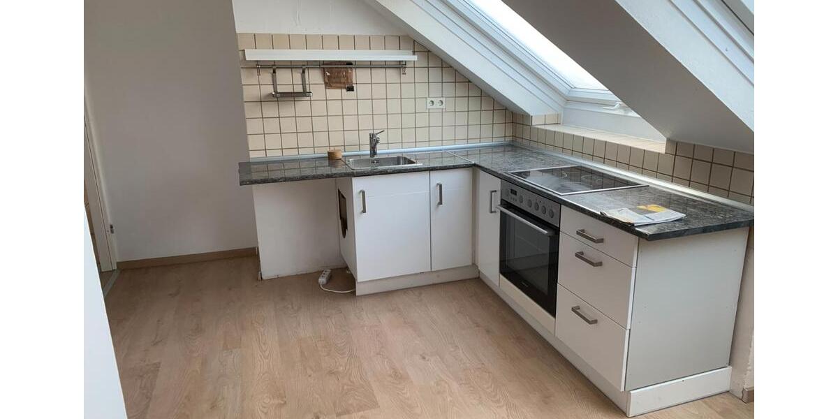 Dachgeschoßwohnung Karlsruhe Durlach - 1 Zimmer, 65 m&sup2;, 800&euro; | Angebot:26020881