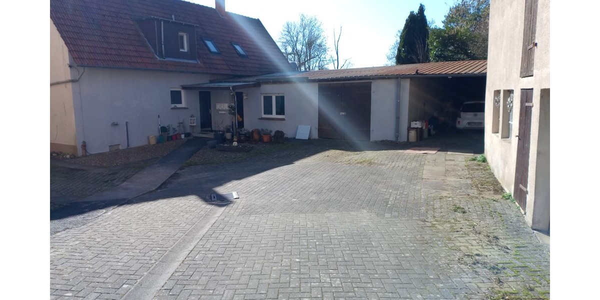 Zwei Wohngebäude, 7 Einheiten, Freistehende Werkstatt und große Garage für Wohnmobil – Investition mit Perspektive - Mehrfamilienhaus, Wohnhaus Kirchlengern Quernheim | Angebot:26585594
