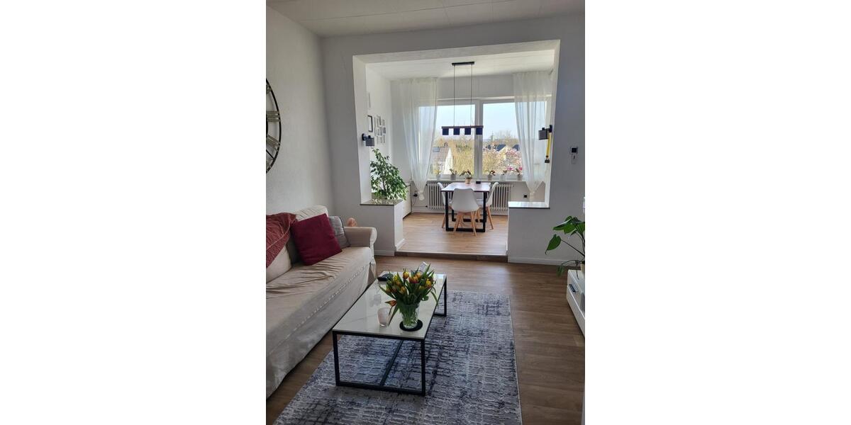 Etagenwohnung Siegburg - 2 Zimmer, 64 m&sup2;, 700&euro; | Angebot:25571239