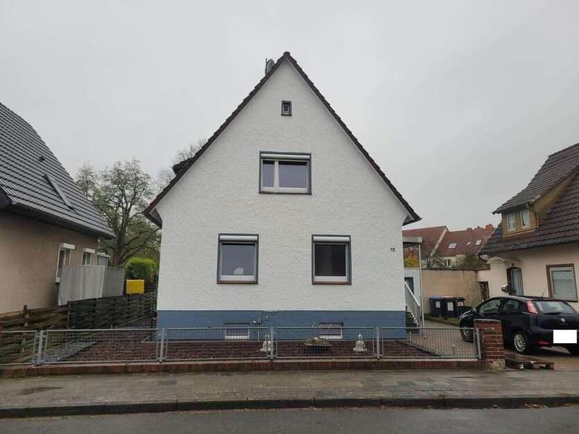 Haus zum Kaufen in Celle 320.000 € 97 m²