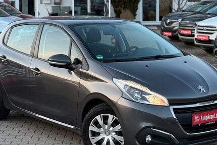 Peugeot 208 91.807 km 7.300 &euro; Gablingen 86456
