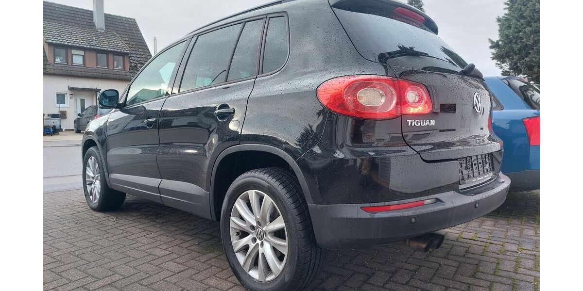 VW Tiguan 245.000 km 4.999 &euro; Obersulm-Affaltrach 74182