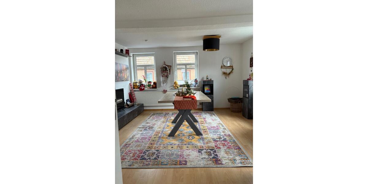 Mehrfamilienhaus, Wohnhaus Zeitlofs - 10 Zimmer, 260 m&sup2;, 265.000&euro; | Angebot:27069359