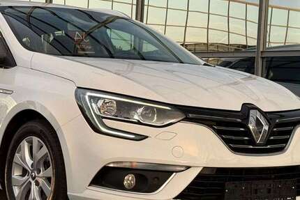 Renault Megane 110.877 km 10.490 € Mönchengladbach 41068