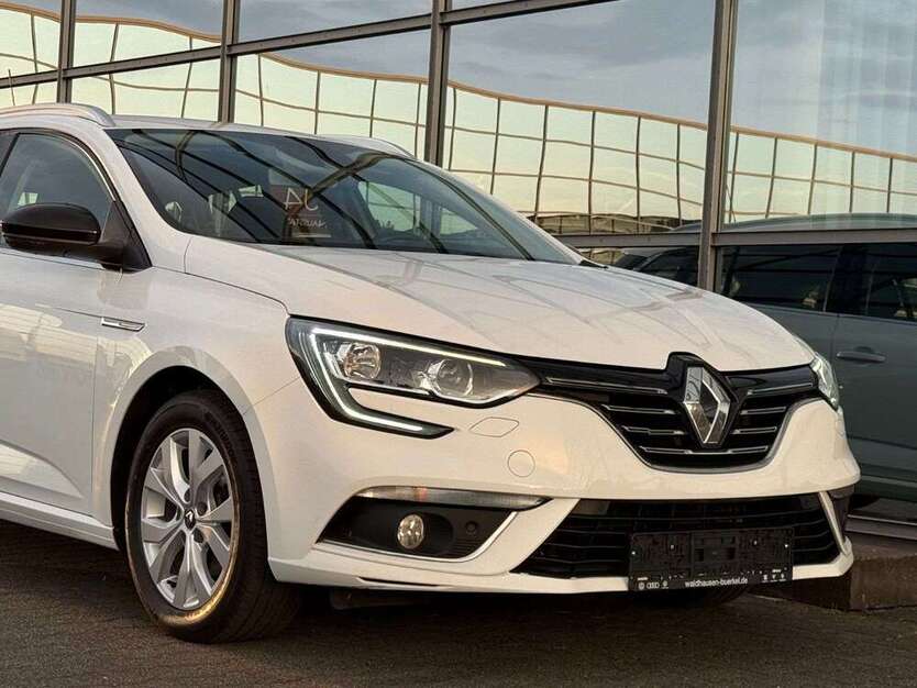 Renault Megane 110.877 km 10.490 € Mönchengladbach 41068