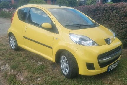 Peugeot 107 145.000 km 2.950 &euro; Bad Oldesloe 23843