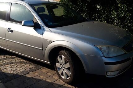 Ford Mondeo 274.515 km 900 &euro; Groß Kreutz 14550