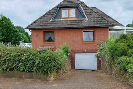 Haus Sankt Michaelisdonn - 7 Zimmer, 200 m&sup2;, 1.100&euro; | Angebot:25369004