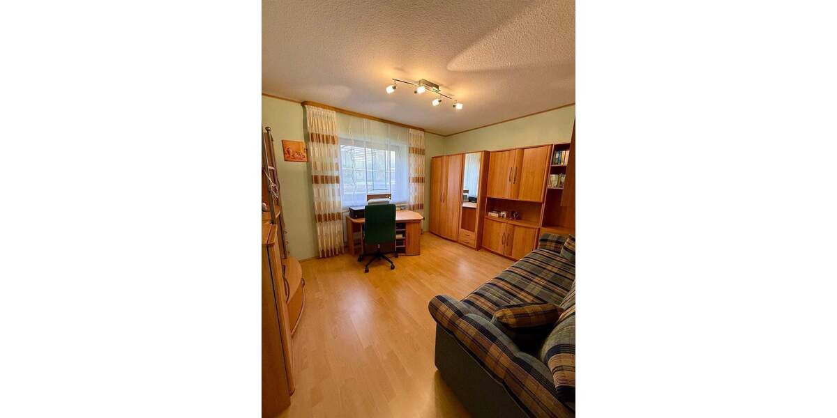 Etagenwohnung Hersbruck Altensittenbach - 6 Zimmer, 152 m&sup2;, 485.000&euro; | Angebot:25726431