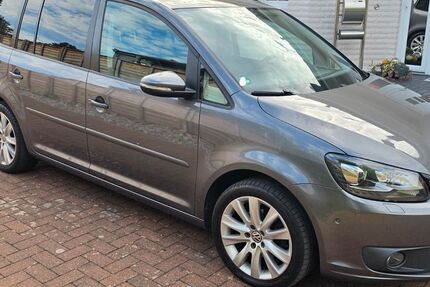 VW Touran 247.250 km 6.575 &euro; Barsinghausen 30890